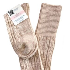 Pudus Sweater Socks
